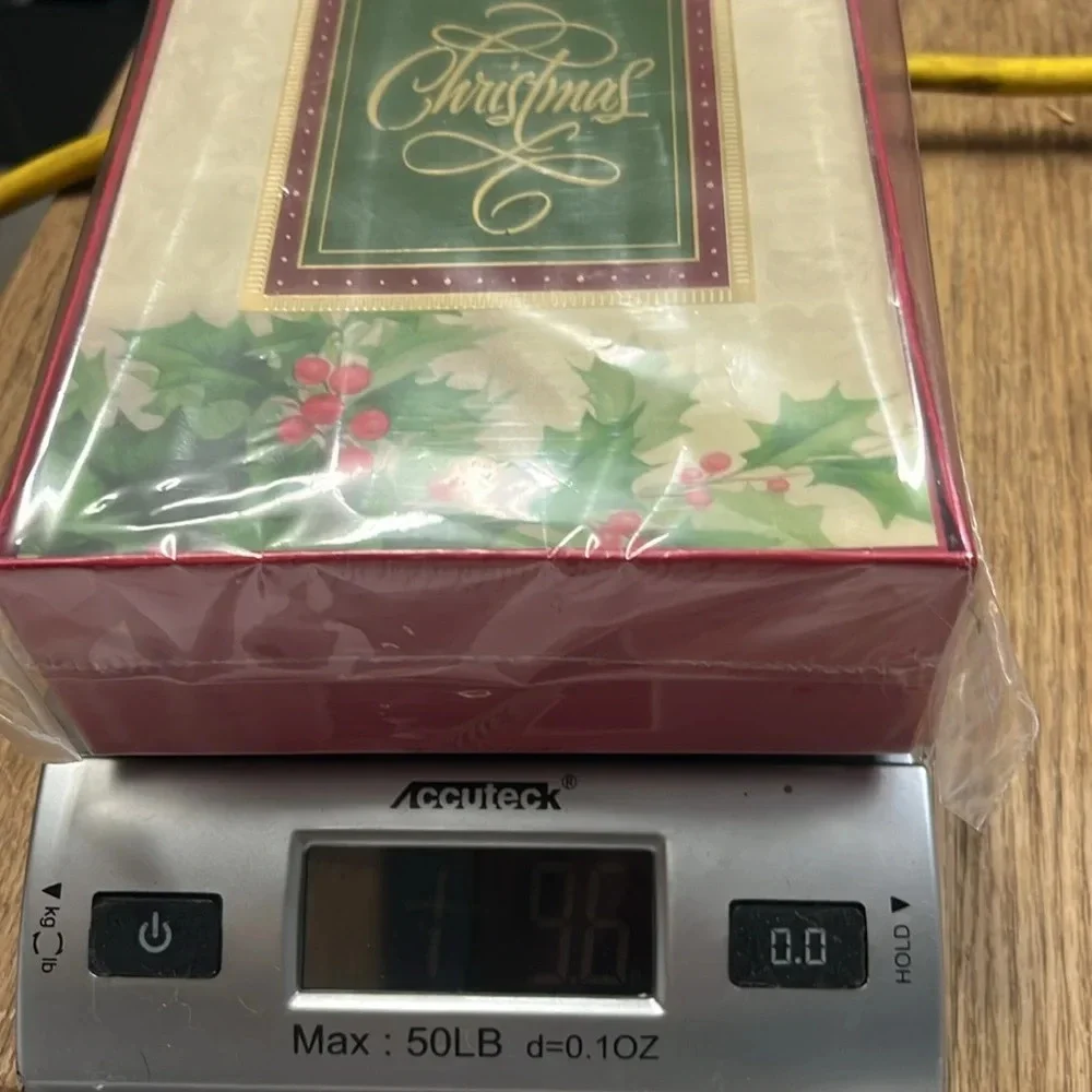 New 40 Hallmark Christmas cards plus envelopes‎ berries leaves Merry Christmas
